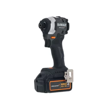   DEWALT/McLaren Akkus ütvecsavarozó 18 V 208Nm 1/4" (1 x 4,0 Ah akku + töltő + TSTAK)
