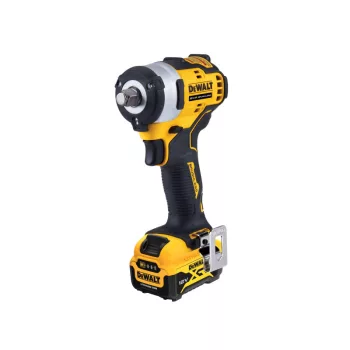  DEWALT Akkus ütvecsavarozó 12 V szénkefe nélküli (2 x 5,0 Ah akku + töltő) DCF901P2