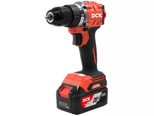 DCK Akkus ütvefúró-csavarozó 60 Nm szénkefe nélküli 20 V (2 x 4,0 Ah akku + töltő)