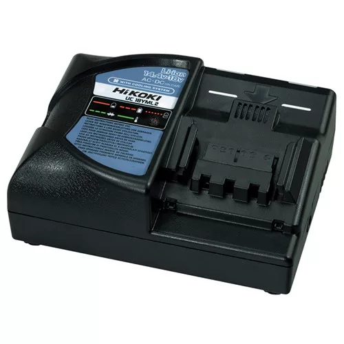 Hikoki Akkutöltő (autós)